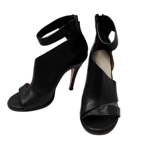 Maison Martin Margiela Shoes - Mason Martin Margiela Stiletto Womens Heels 38.5 M Black Leather Peep-toe Shoes